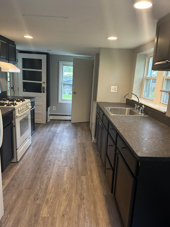 6 Winterford Ln - Photo 2 of 6