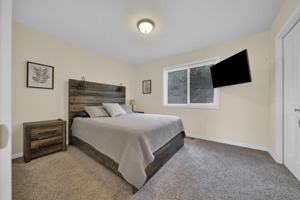 featured image of 3887 Vale Drive #3887