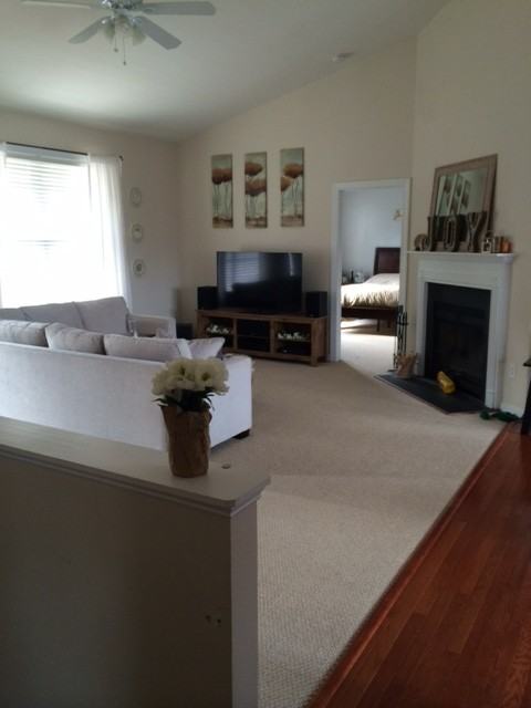 77 Goldenrod Rd #1 - Photo 3 of 9