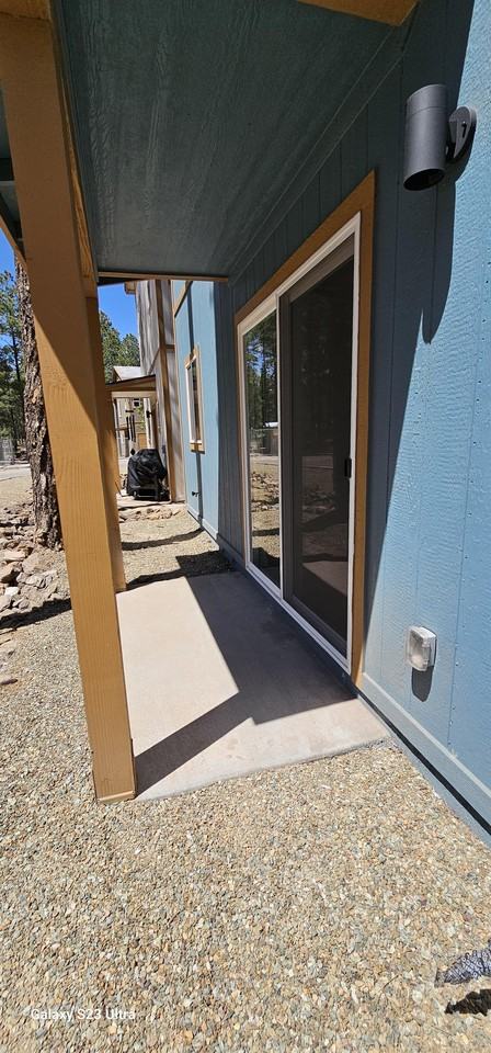 3001 East Butler Avenue - 1Unit 14 #1 - Photo 3 of 15