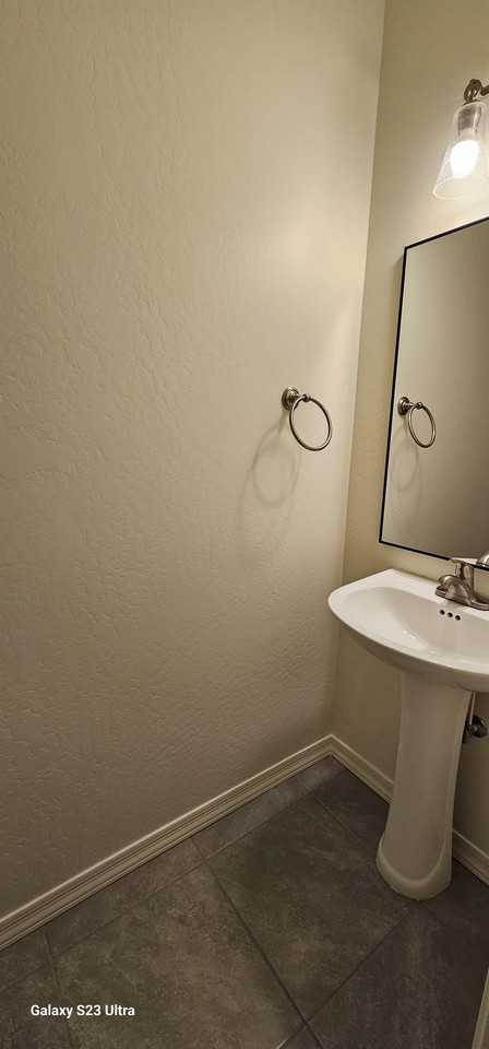 3001 East Butler Avenue - 1Unit 14 #1 - Photo 7 of 15