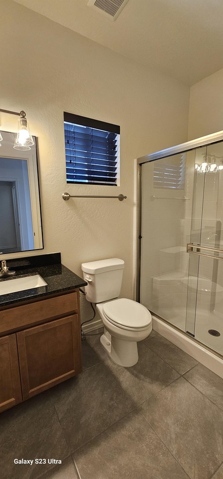 3001 East Butler Avenue - 1Unit 14 #1 - Photo 6 of 15