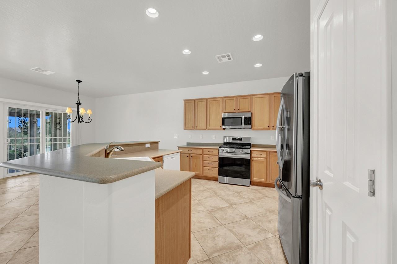 7752 Fruit Dove St #1 - Photo 6 of 30