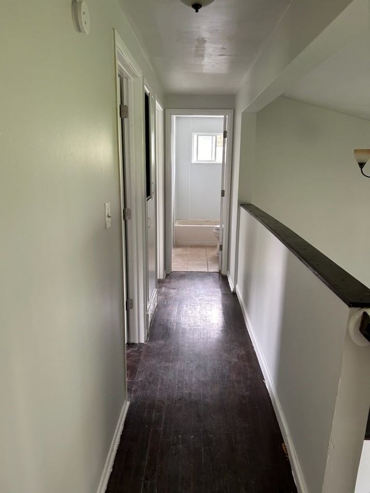 1402 Flamingo Dr - Photo 3 of 8