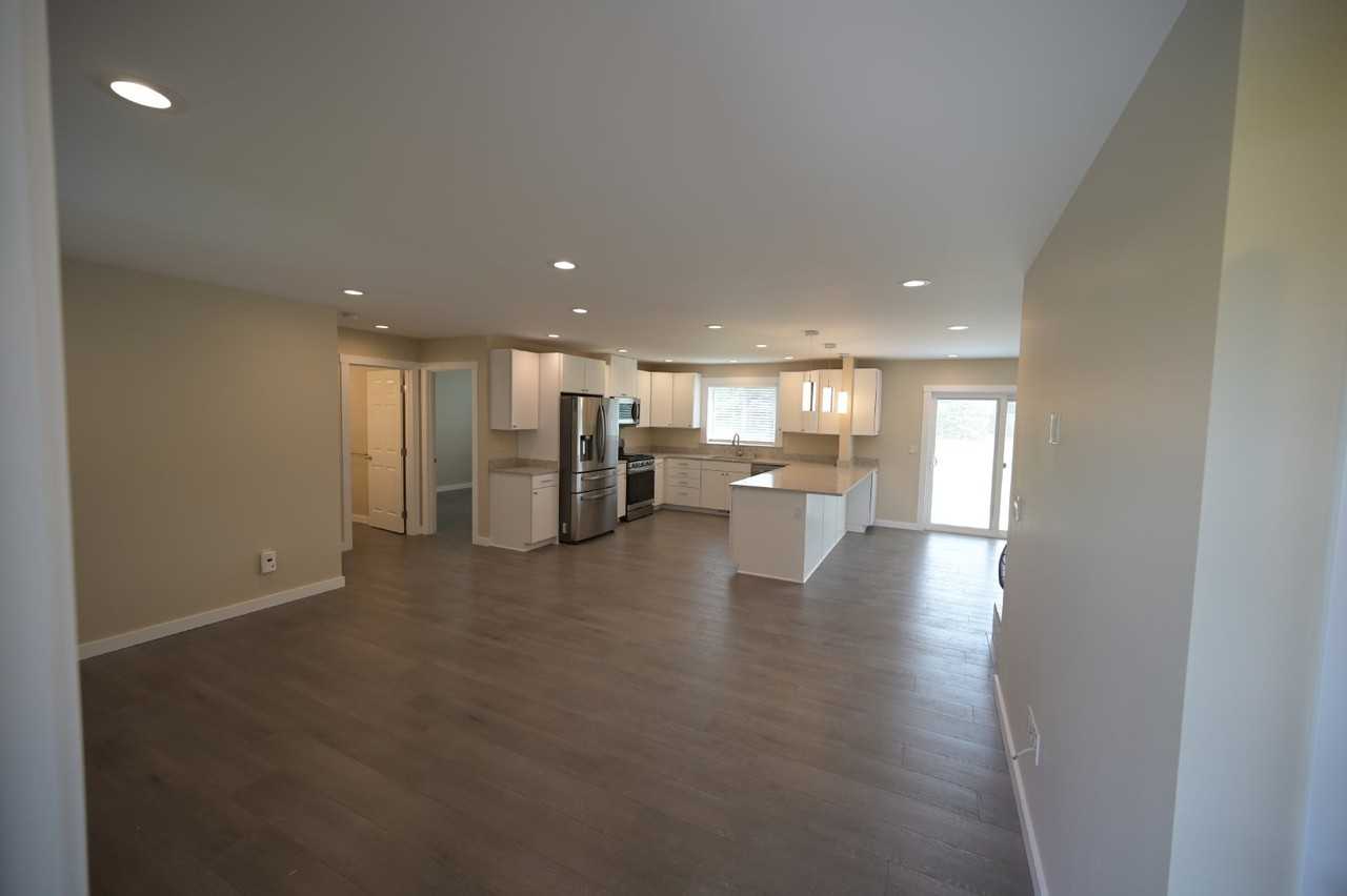 131 Village Lane - Photo 3 of 27