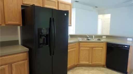 4711 Mandolin Loop - Photo 3 of 6