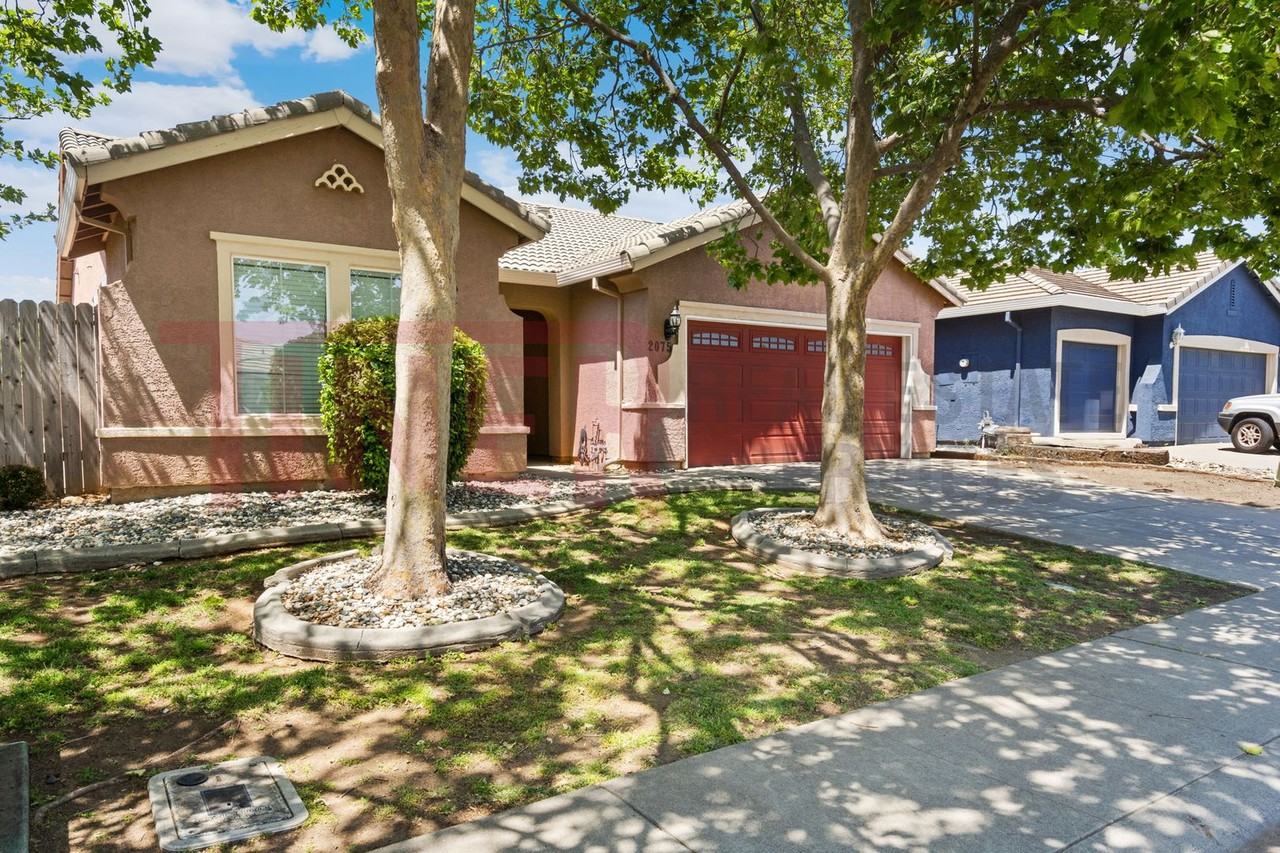 2075 Larkflower Way - Photo 5 of 23