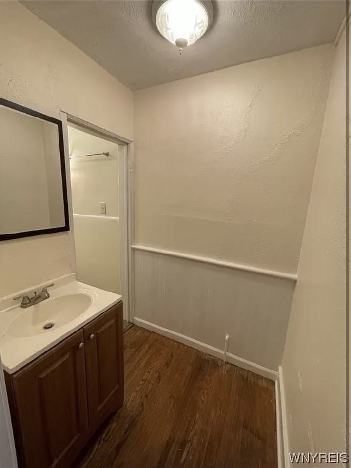 424 High St #2 - Photo 4 of 6