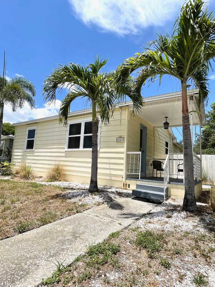 1221 35th Ave N #NA - Photo 6 of 18