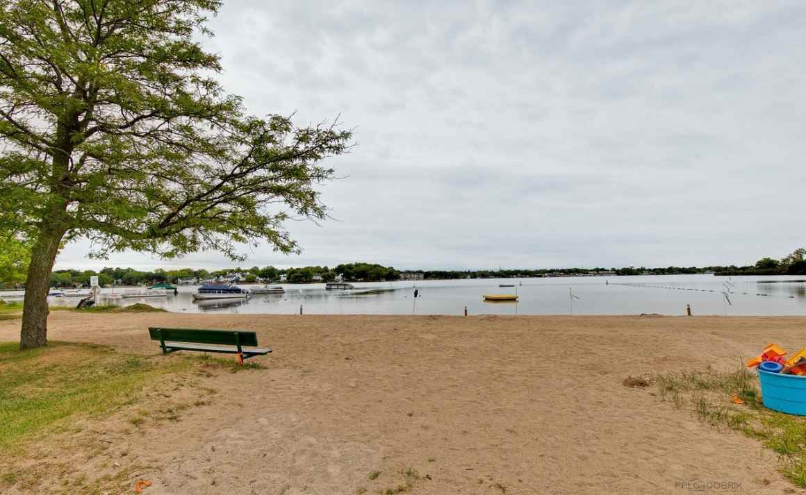 926 Madison Ave #2 - Photo 2 of 5