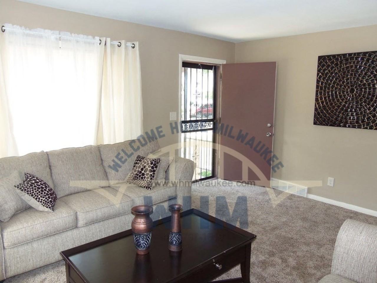 3942 N 70th St - Photo 2 of 12