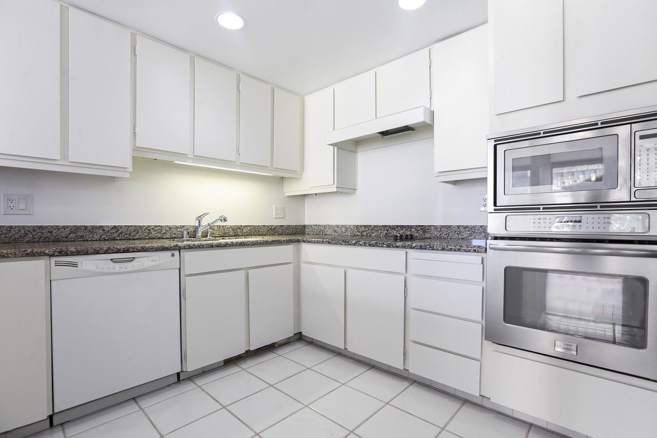 2170 Century Park E #1502 - Photo 6 of 14