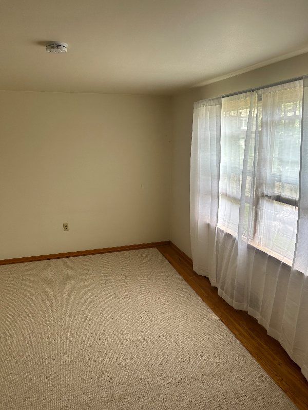 2455 Silver Oak Pl - Photo 3 of 20