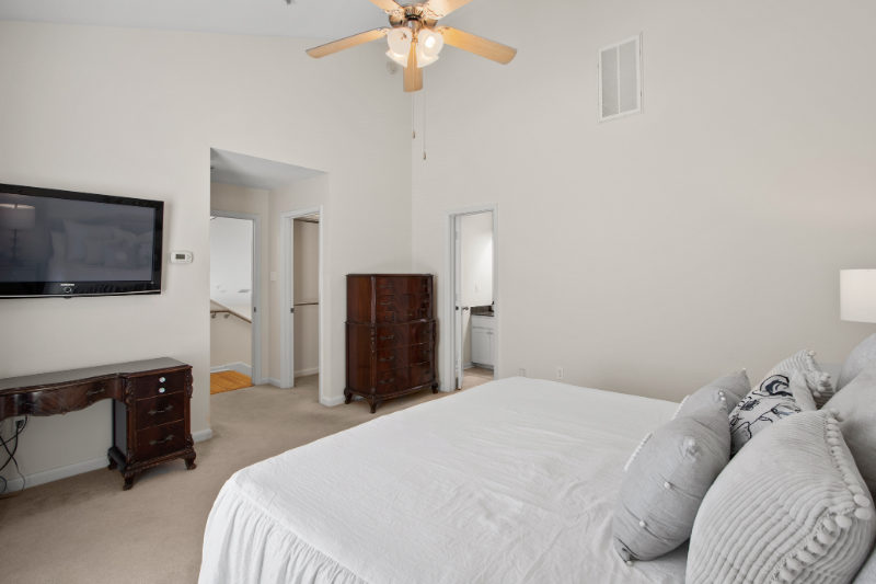 1720 Nicholson Dr #27 - Photo 4 of 20