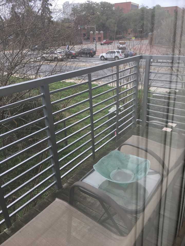 THREEZEROTWO - Photo 5 of 46