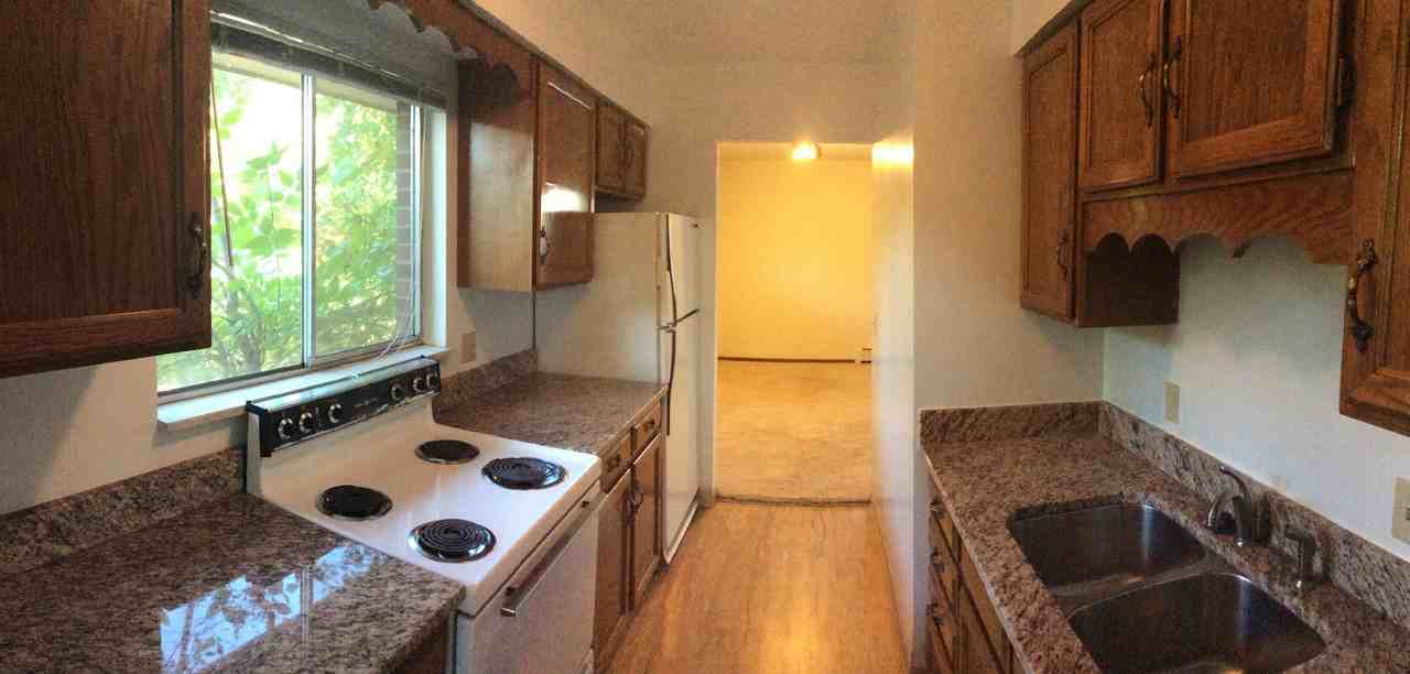 640 Arapahoe Avenue - Photo 5 of 13