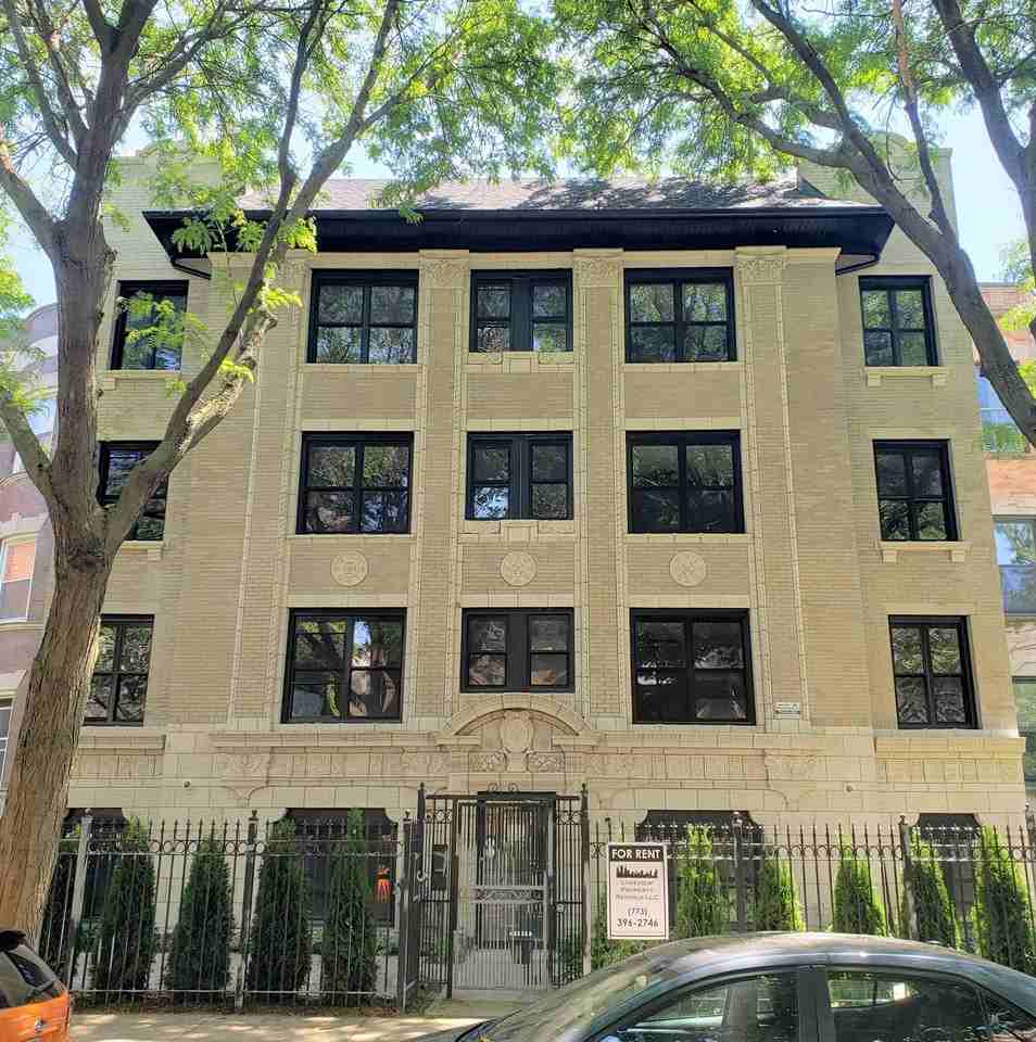 4069 North Kenmore Avenue - Photo 3 of 3