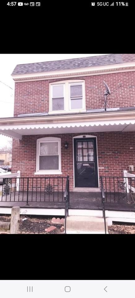 130 Crystal St, Lancaster, PA 17603 - 2 Bedroom Apartment for Rent ...