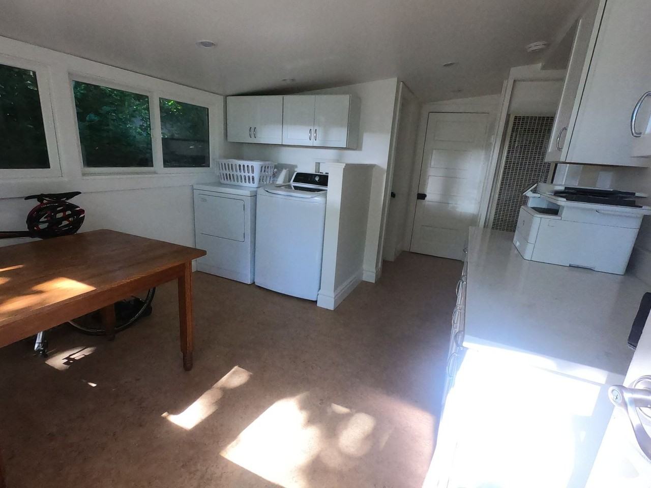 102 Clematis Dr - Photo 6 of 23
