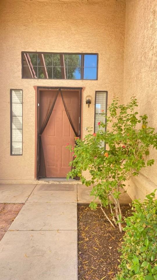 6424 Dearborn Ct - Photo 4 of 22