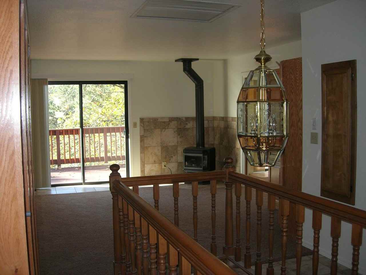 16826 Oscar Dr - Photo 5 of 12