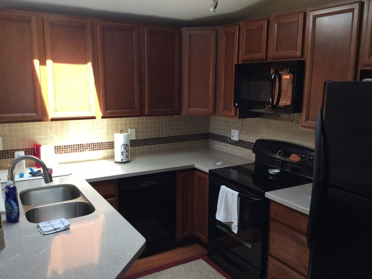 2324 Coventry Ct - Photo 3 of 12