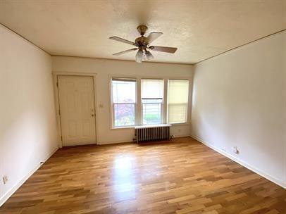 Property ID: 4400 (Cape Cod Court) - Photo 3 of 50