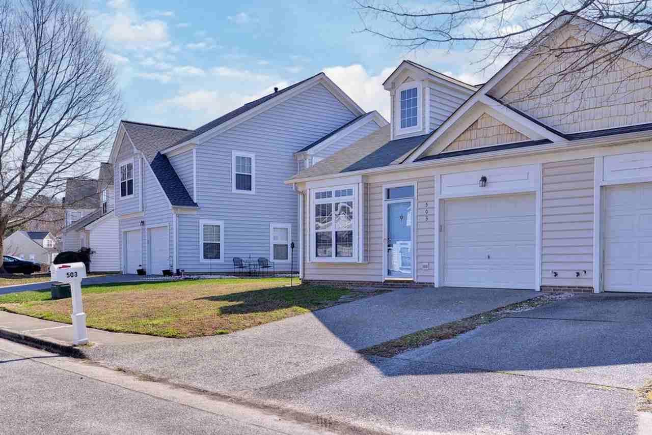 503 Holmes Blvd - Photo 3 of 39
