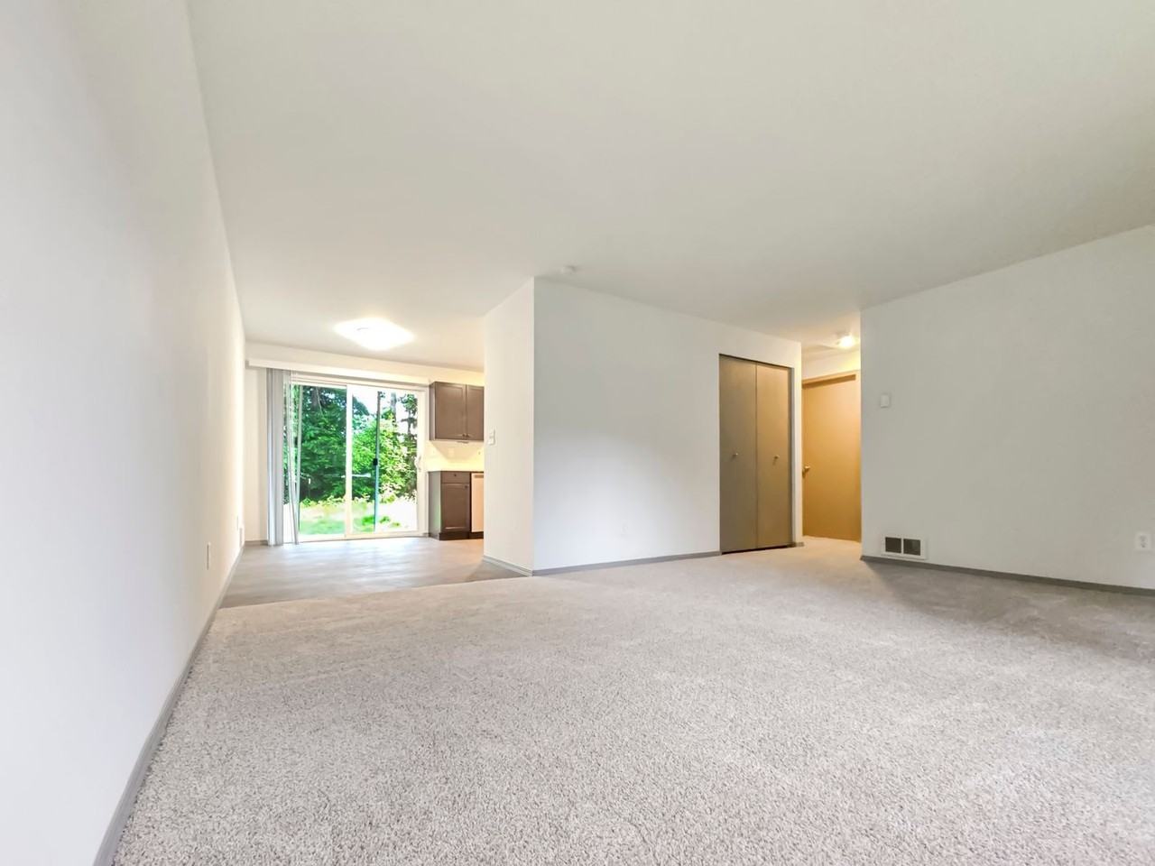 Bothell LK - Photo 3 of 10