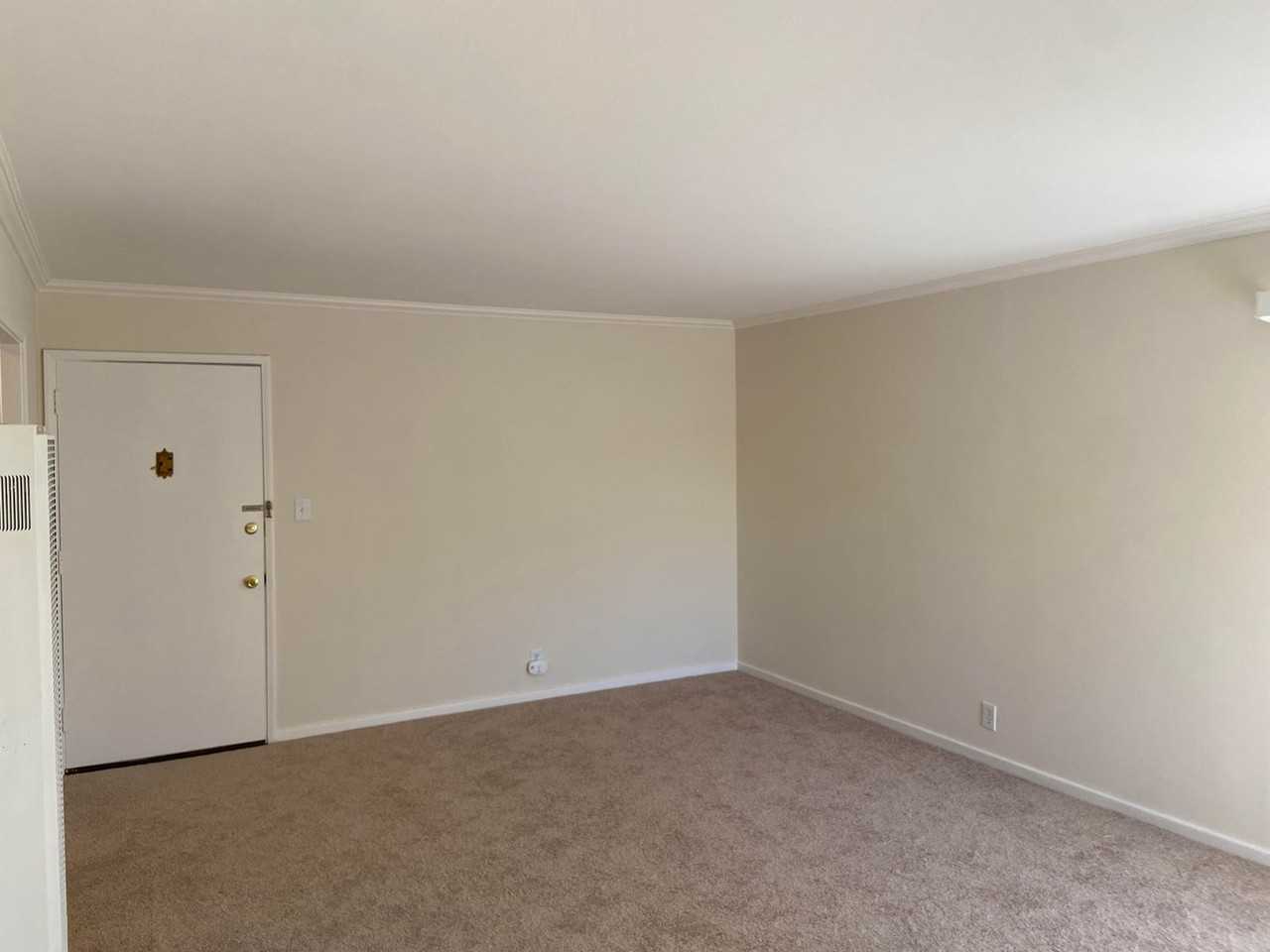 754 El Camino Real - Photo 2 of 17