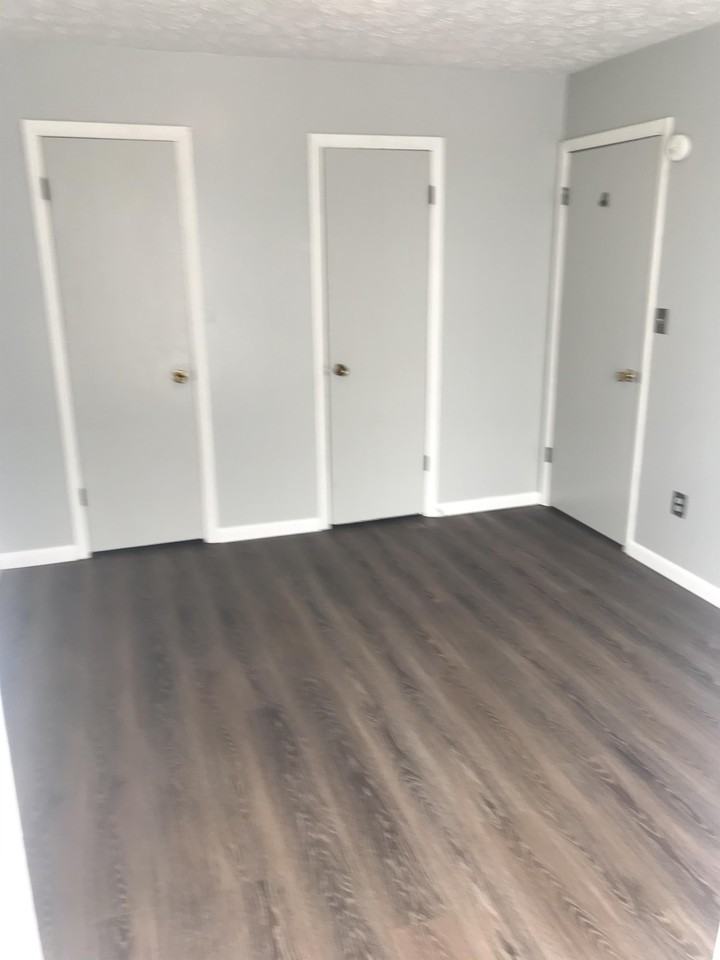 548 Cambria Avenue - Photo 6 of 9