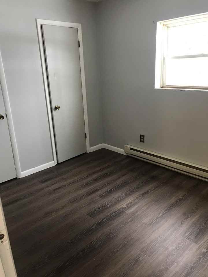 548 Cambria Avenue - Photo 7 of 9