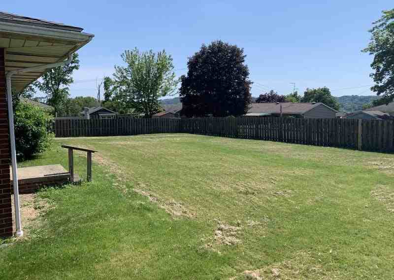 1820 9th Ave - Photo 2 of 16