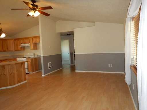 653 NW Nelson Ct - Photo 2 of 16