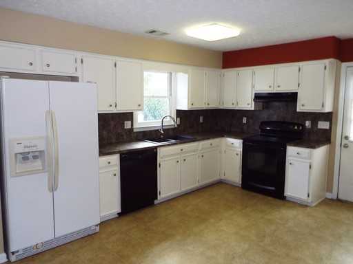 262 Lee Rd 942 - Photo 2 of 12