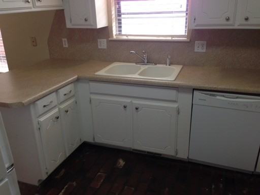 11701 Century Dr - Photo 3 of 27