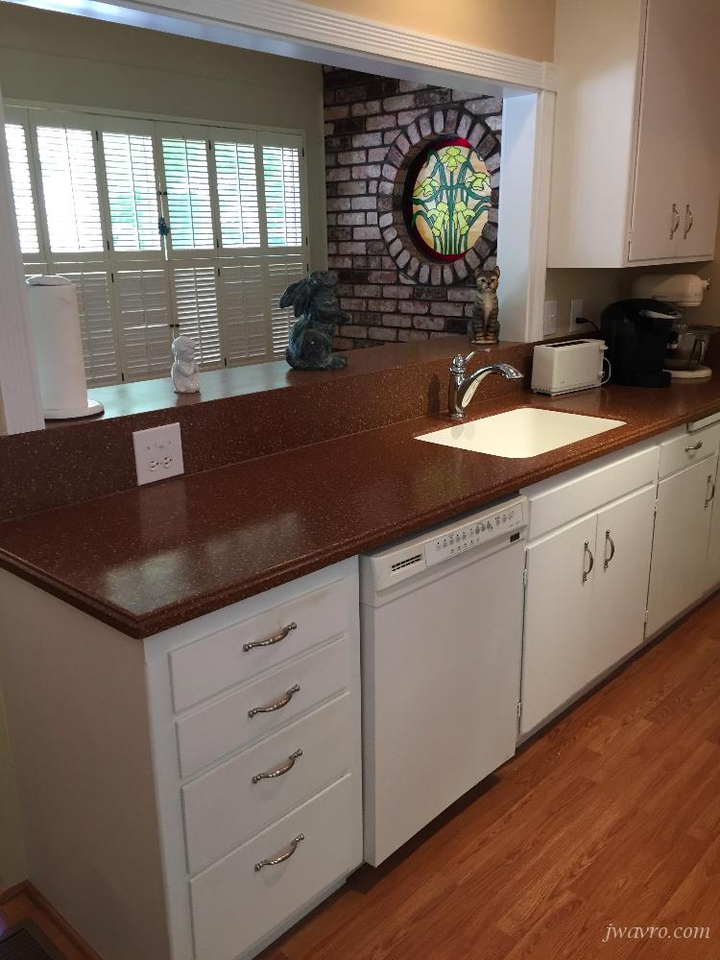 345 Mountain View Ave - Photo 2 of 14