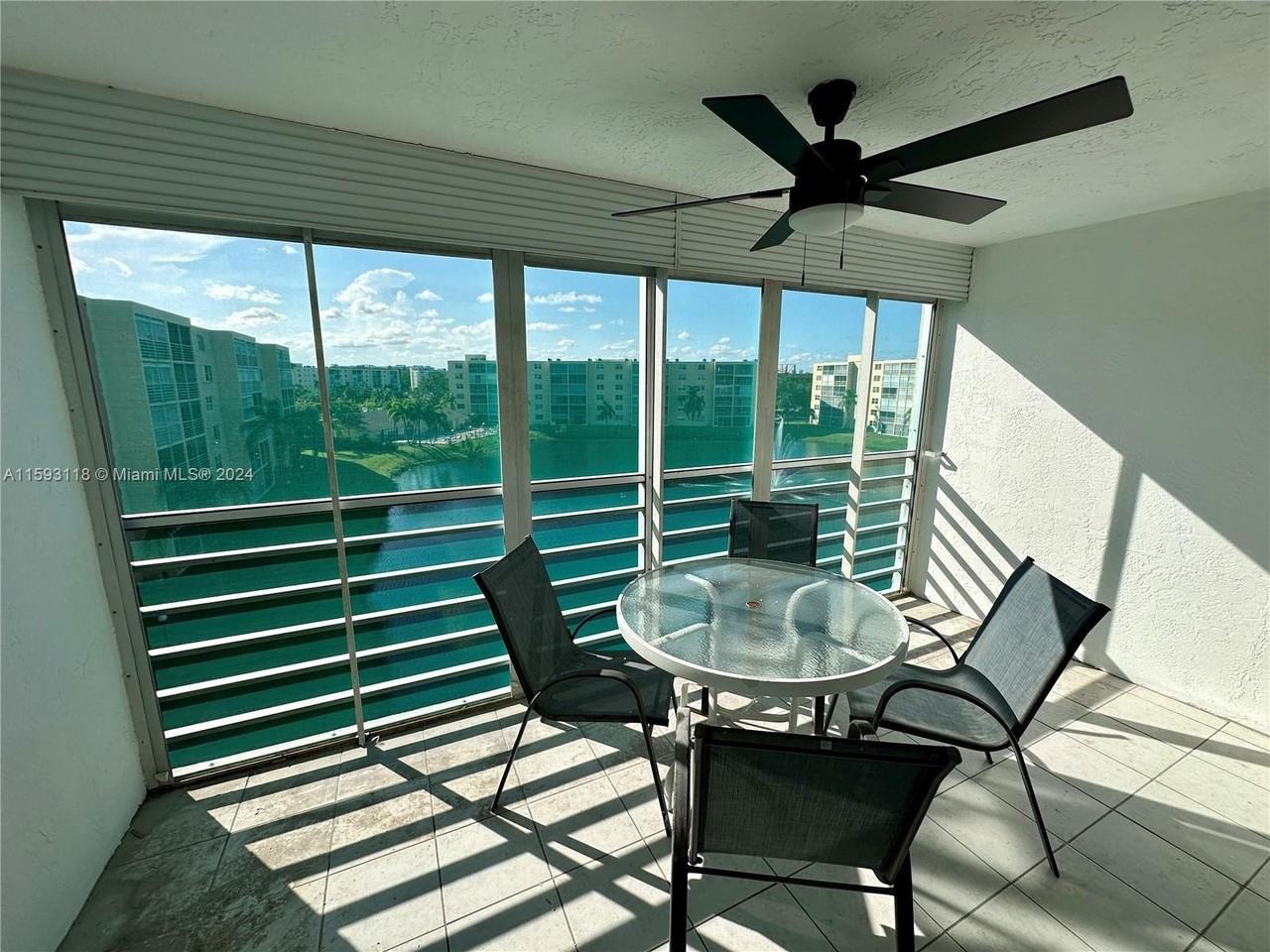 441 Se 3rd St - Photo 2 of 8