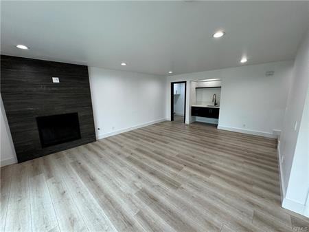 3570 Columbine St - Photo 2 of 28