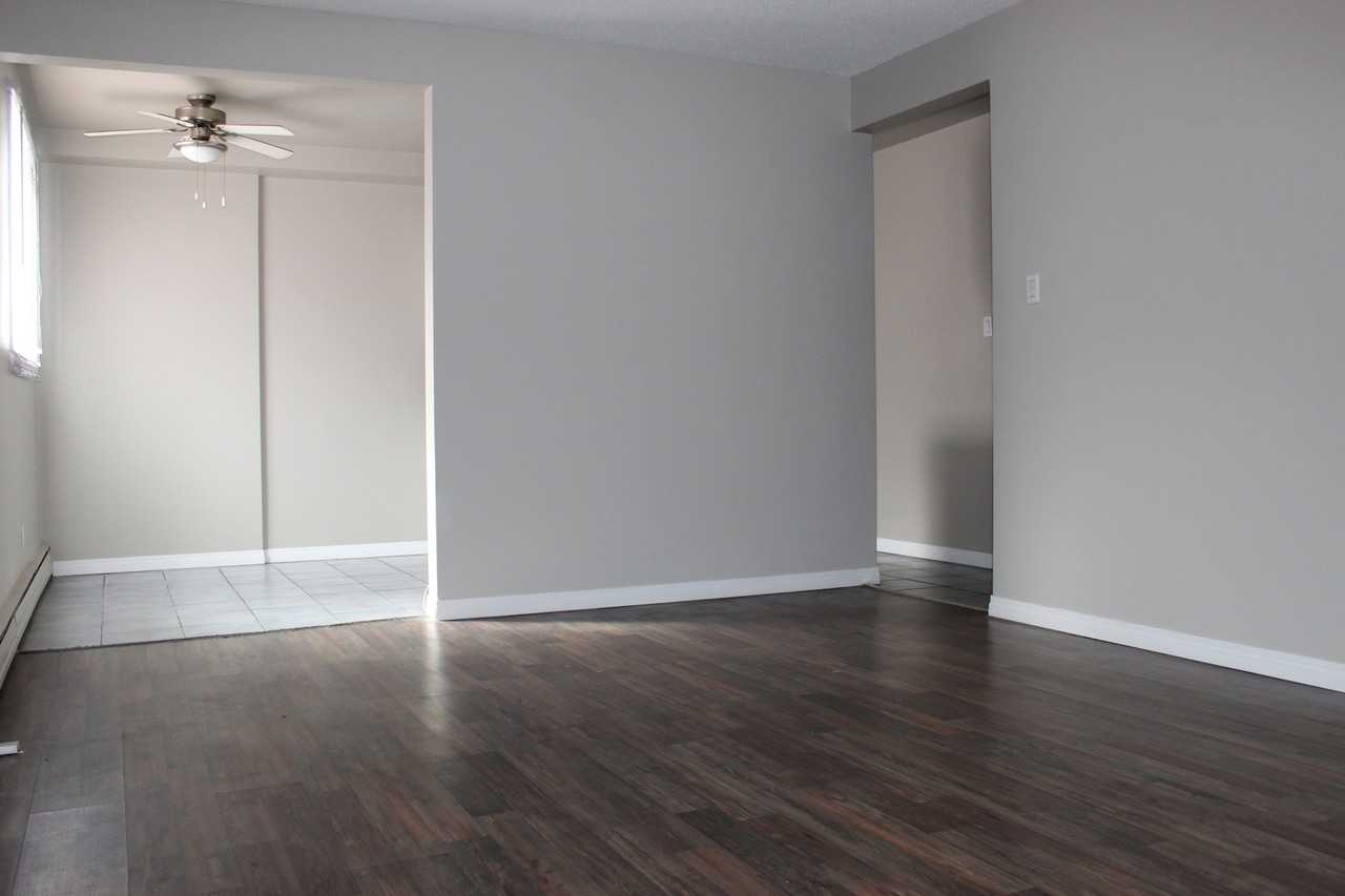 Argyll Apartments 7107 7107 79 Avenue NW 7108 78 Avenue NW