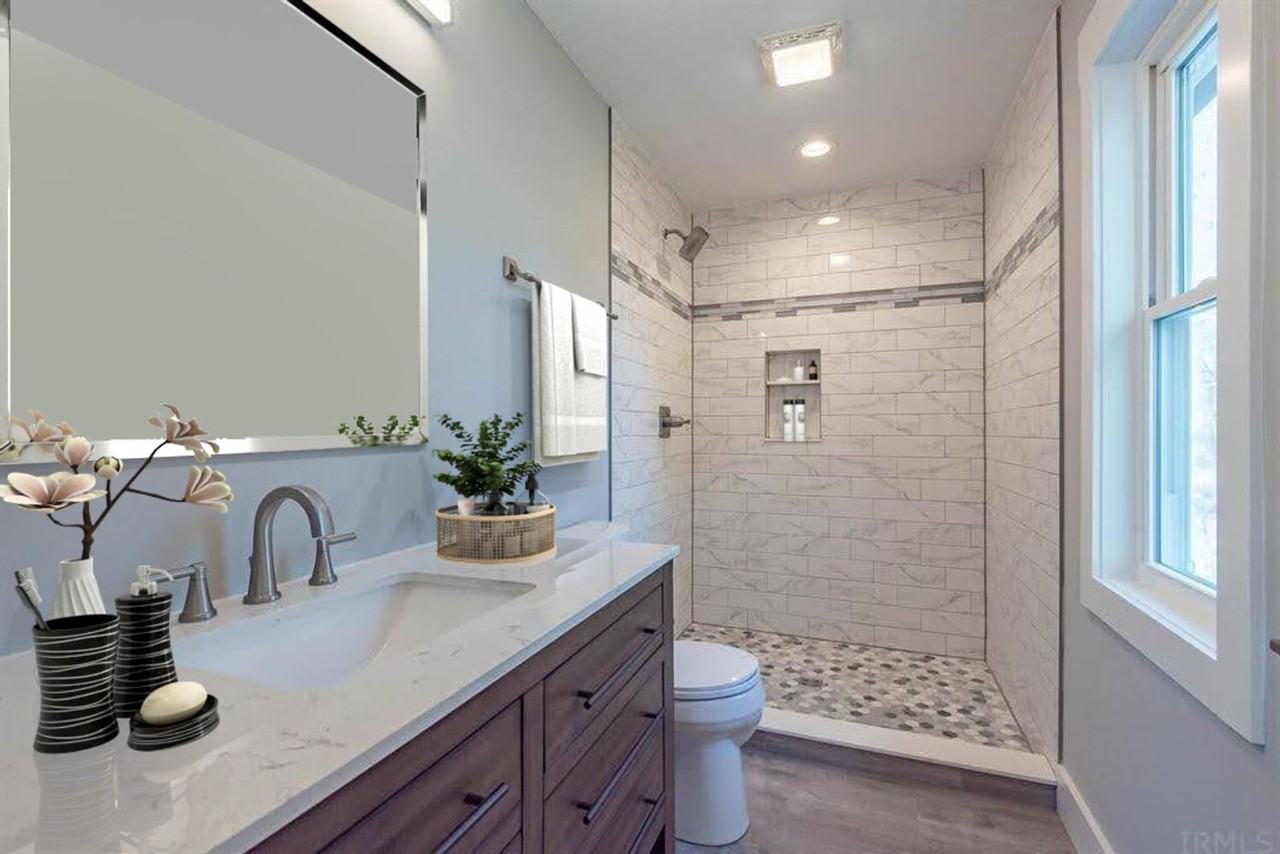 1009 W 9th St - Photo 2 of 26