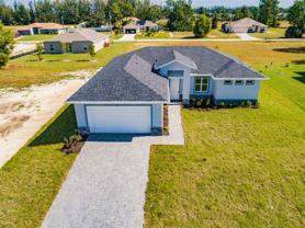 4243 Ne 17th Ave - Photo 1 of 1