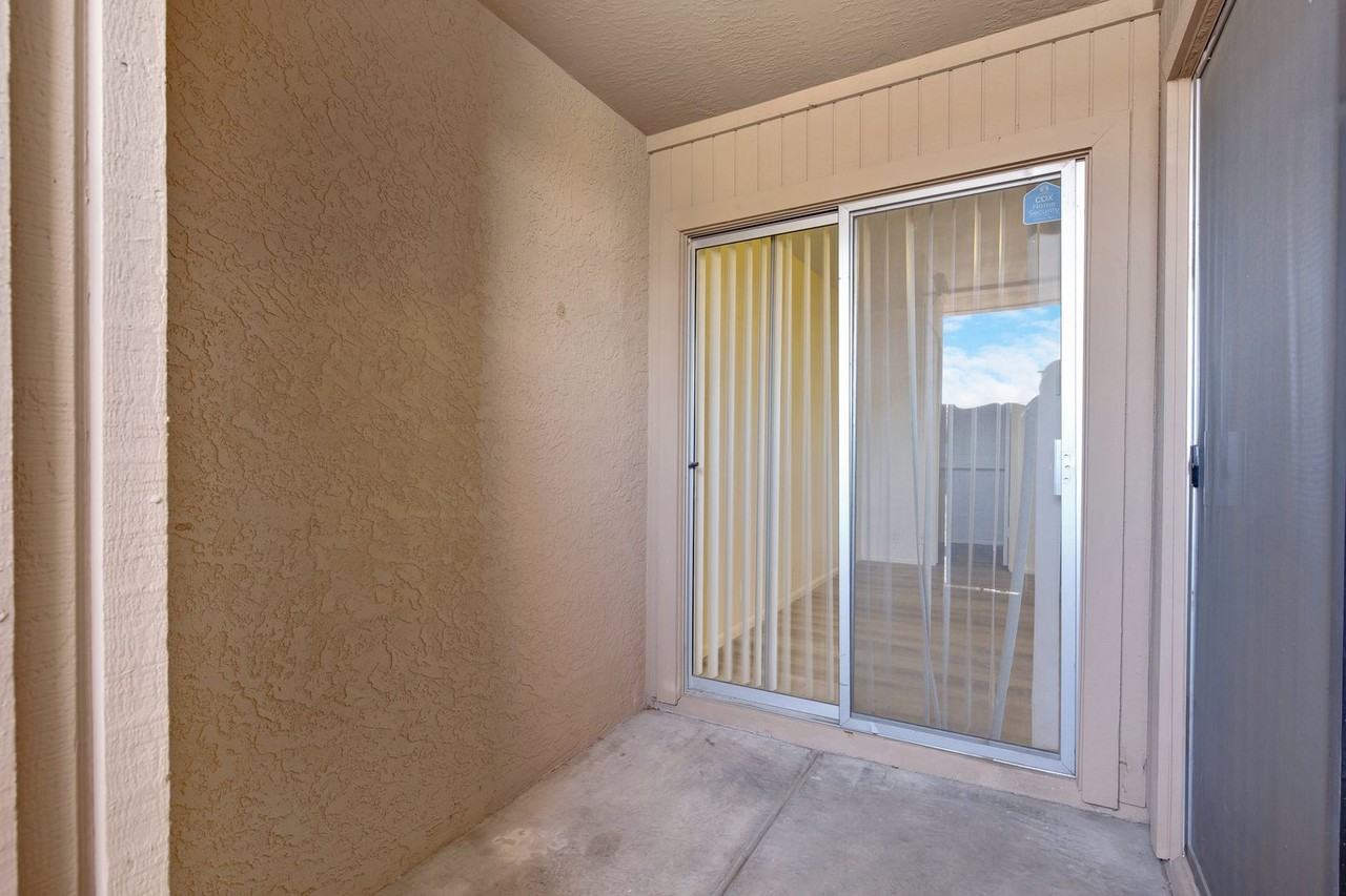 20235 N 3rd Dr #8 - Photo 3 of 32