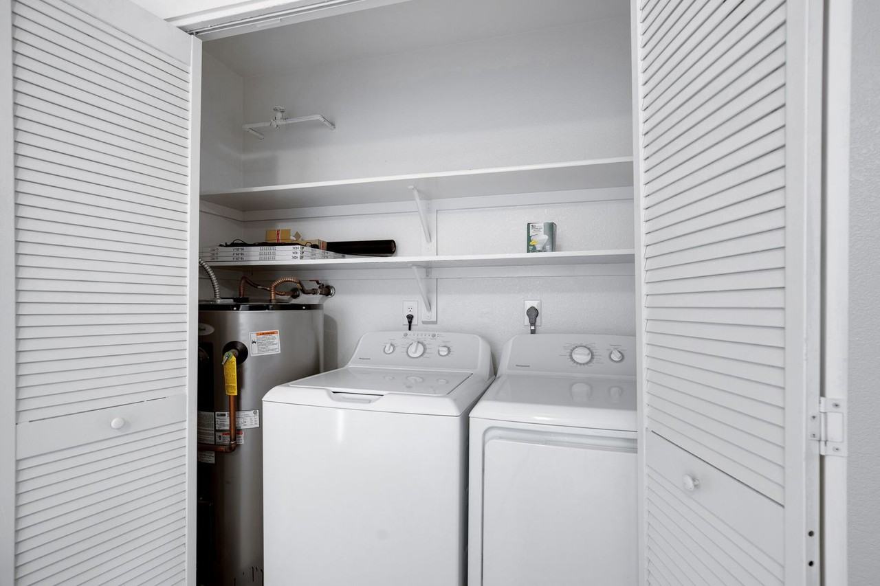 20235 N 3rd Dr #8 - Photo 5 of 32