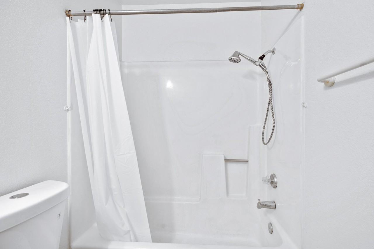 20235 N 3rd Dr #8 - Photo 6 of 32