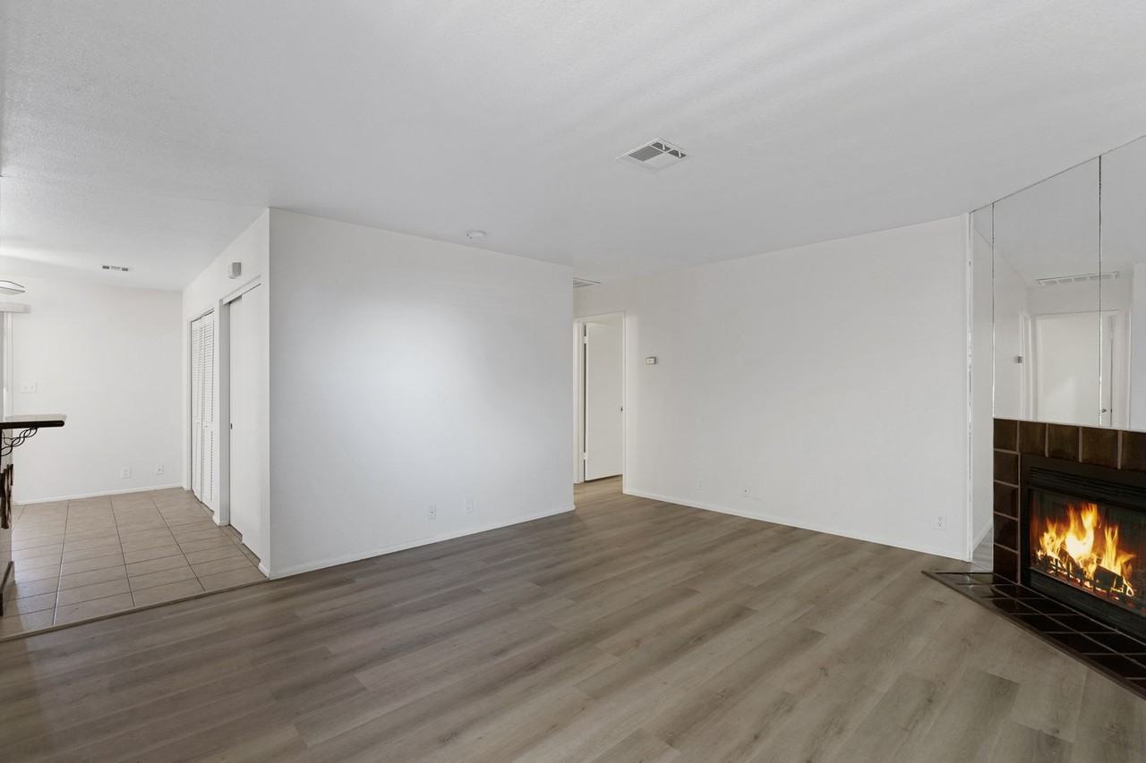 20235 N 3rd Dr #8 - Photo 2 of 32