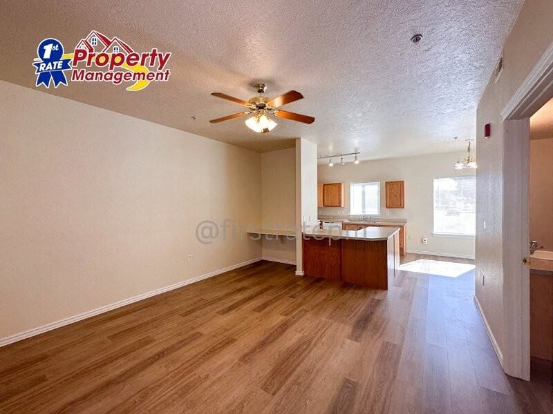 10077 W Rifleman Ln - Photo 3 of 19