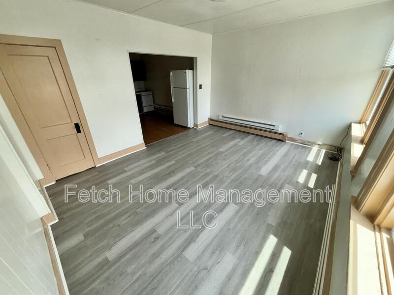 120 W Market St - Photo 2 of 9