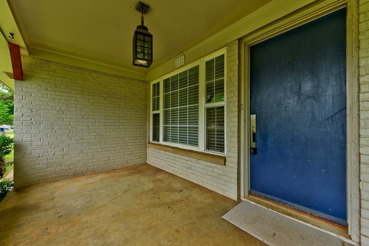 1723 Churchill Way #1 - Photo 3 of 18