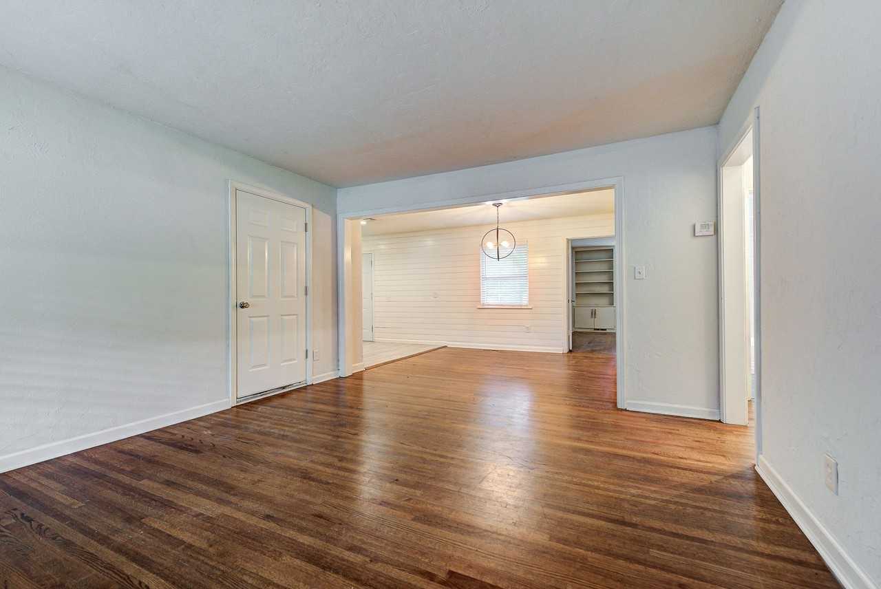 1723 Churchill Way #1 - Photo 5 of 18